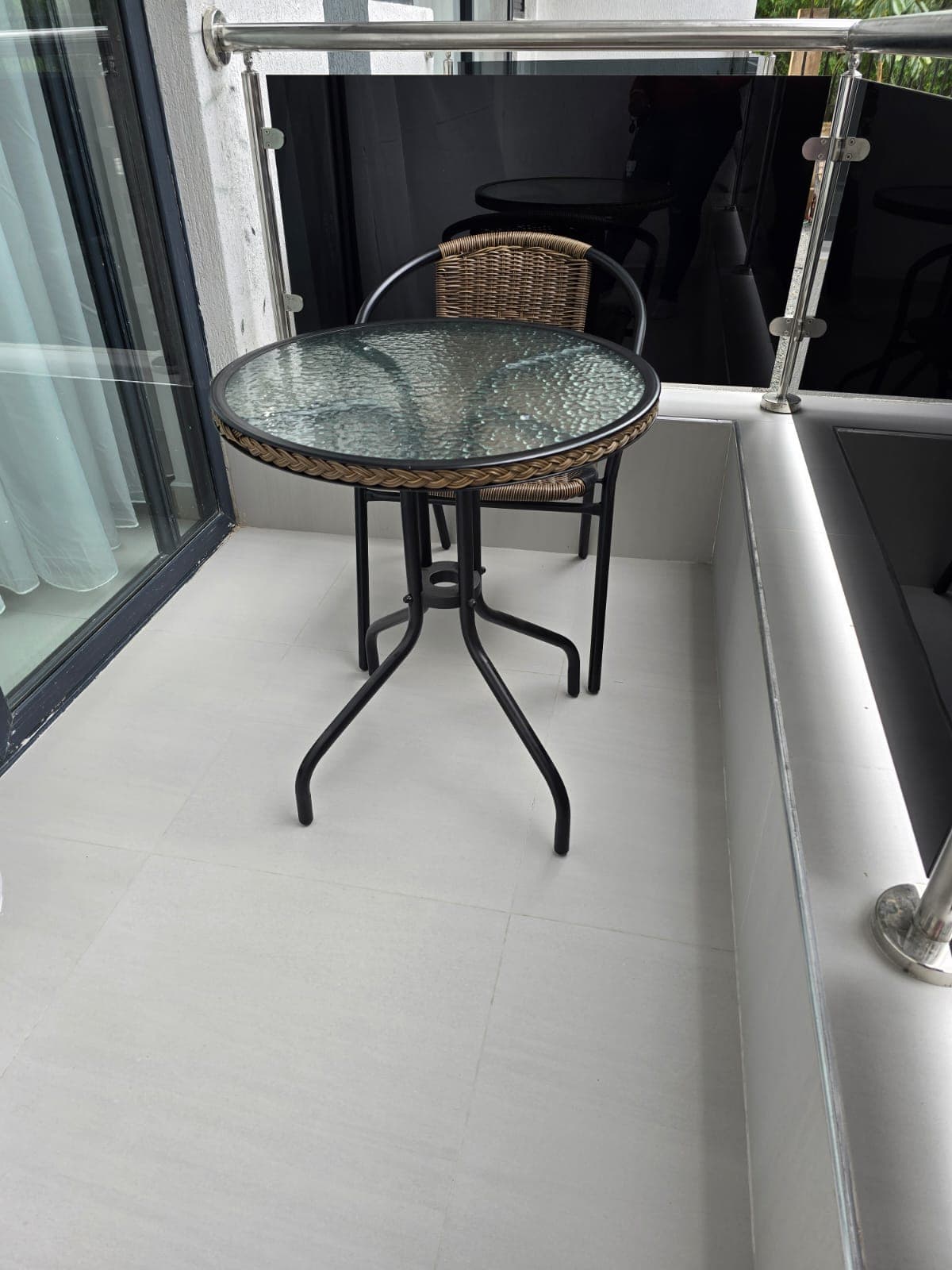 Oloisiri suite balcony